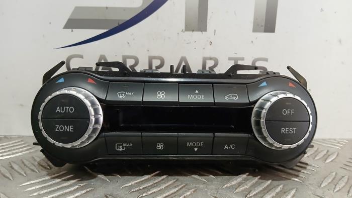 Panneau de commandes chauffage d'un Mercedes CLA, 3 mois de garantie, Utilisé, -, -
