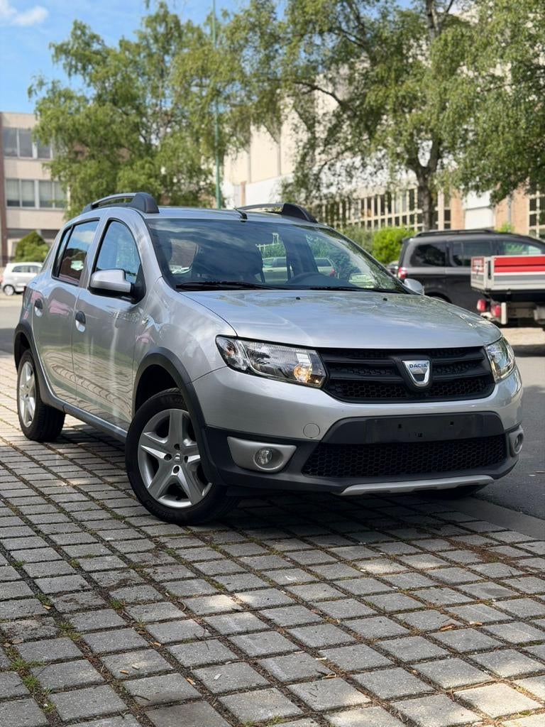 Dacia Sandero Stepway 1,5 dci, Auto's, Voorwielaandrijving, Stof, Zwart, 4 cilinders