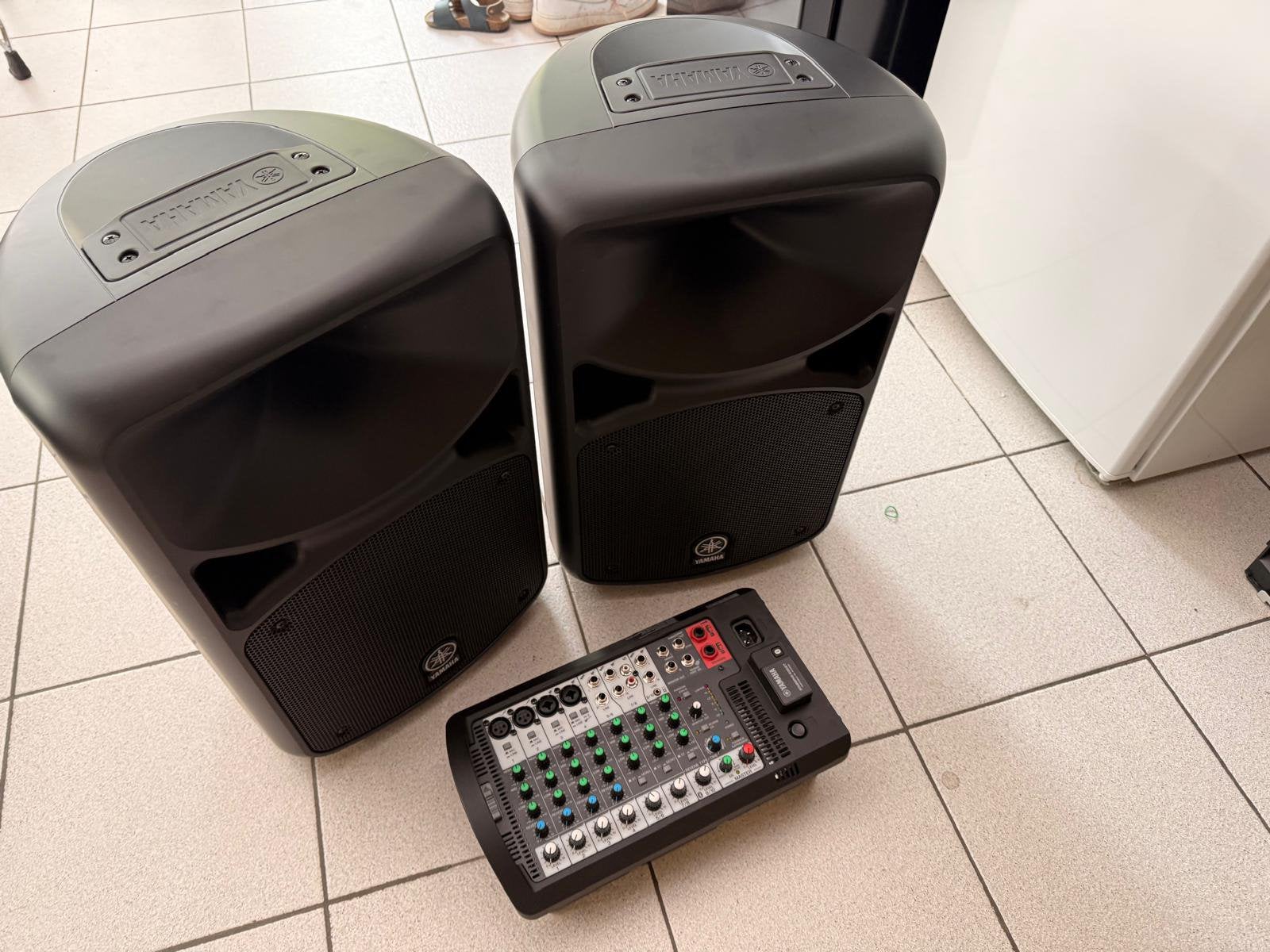 Yamaha stagepas 600bt, Audio, Tv en Foto, Luidsprekerboxen, Ophalen, Nieuw, Yamaha