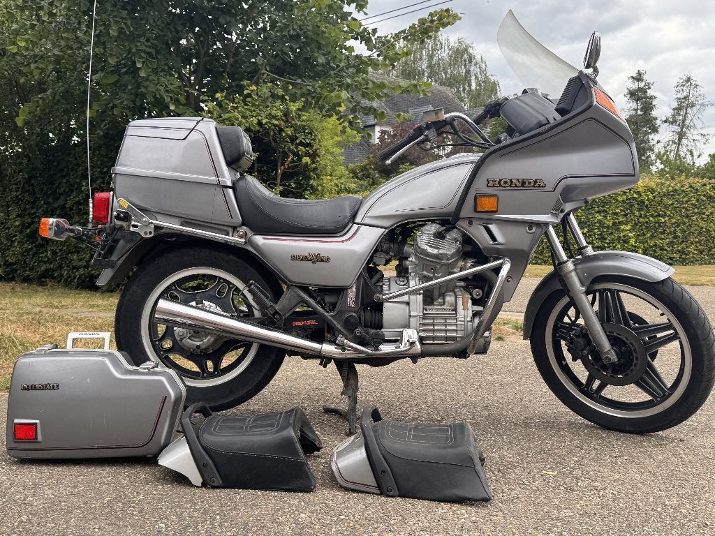 GL500 - Interstate Silverwing, Motos, Motos | Honda, Particulier, Tourisme, plus de 35 kW, 2 cylindres, Permis Moto A, Transmission par cardan