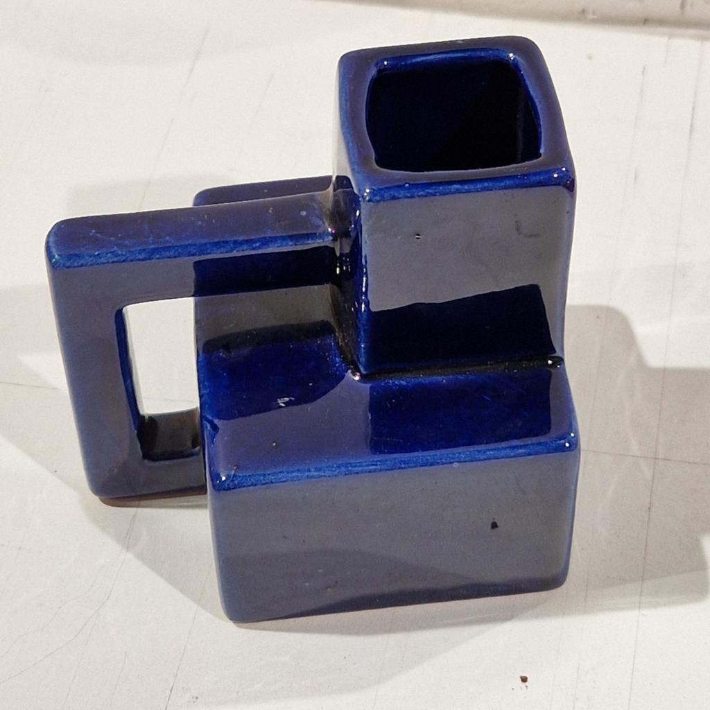 blokvaas , schoorsteen vaas Afina Rijnsburg ., Huis en Inrichting, Woonaccessoires | Vazen, Blauw, Aardewerk of Porselein, Ophalen of Verzenden