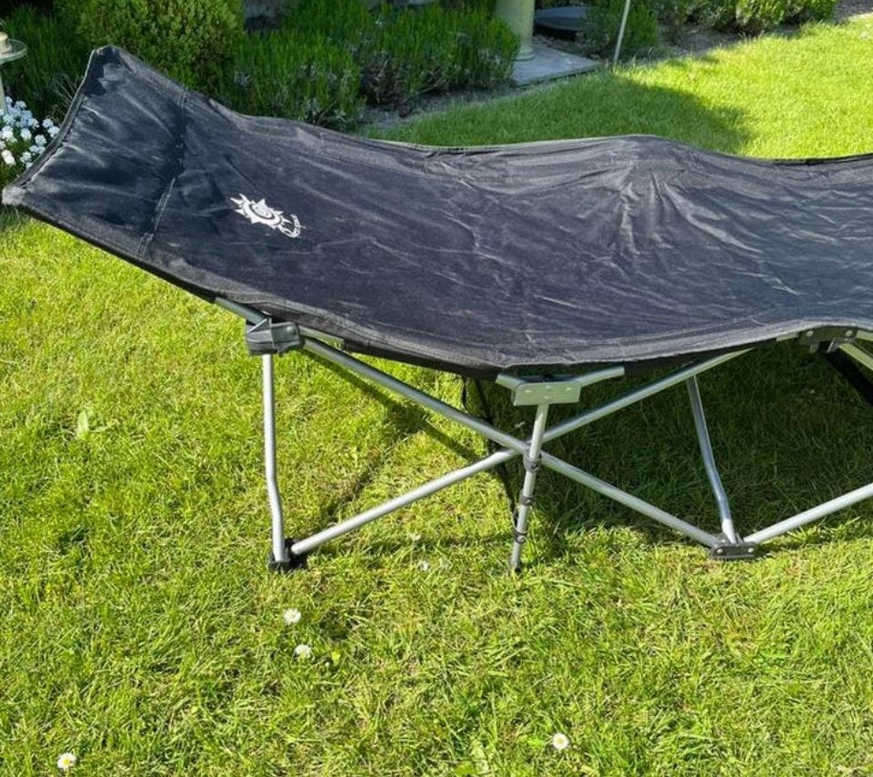 vouwbed camping, Ophalen, Zo goed als nieuw