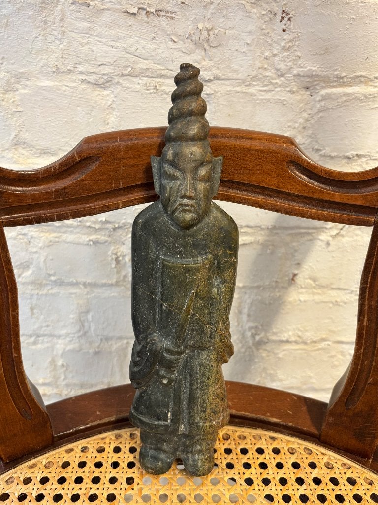 Statue en pierre asiatique, Enlèvement ou Envoi