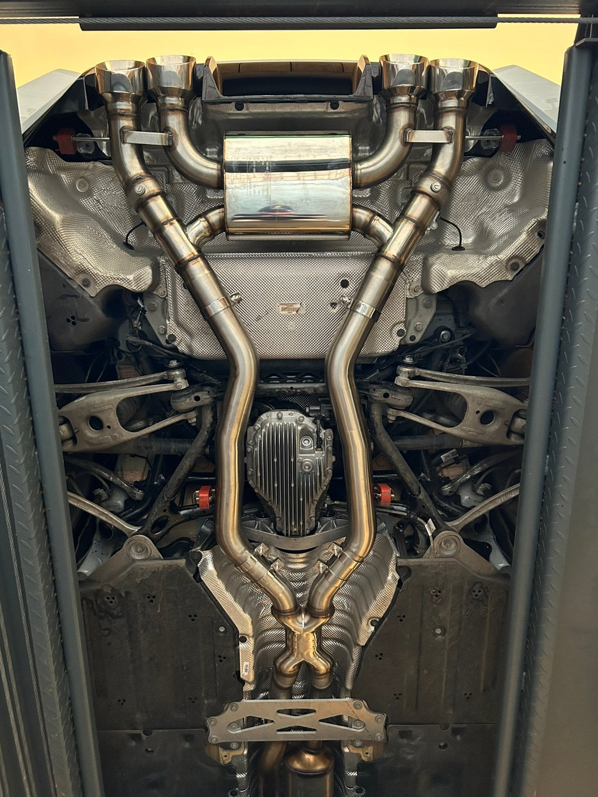 G87 M2 uitlaat met x-pipe en ECE keuringattest van Bastuck, Ophalen, Gebruikt, BMW