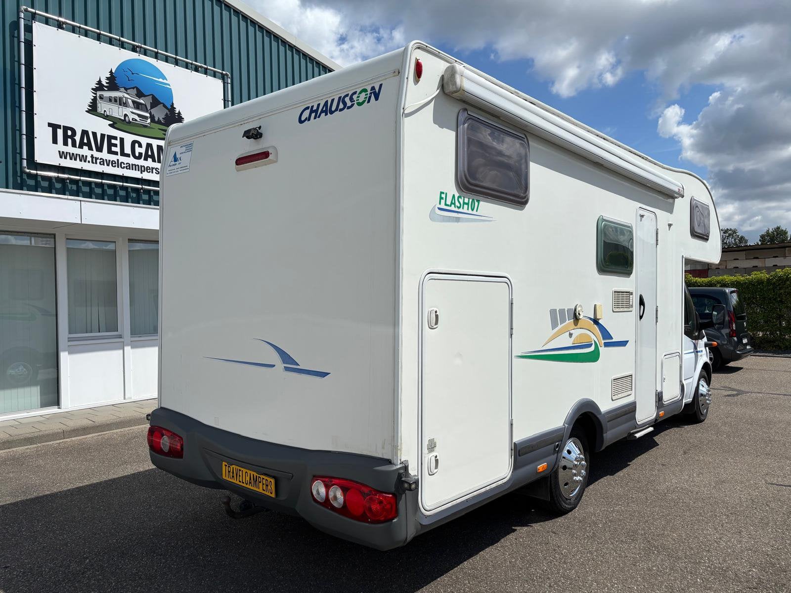 Chausson Flash 07 – 5 personen – Instapklaar – Goede Staat, Caravanes & Camping, Camping-cars, Siège de train, Entreprise, Boîte manuelle