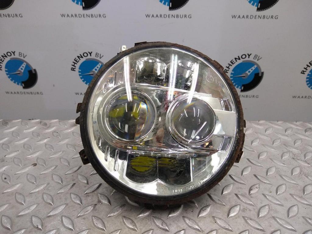 LANDROVER DEFENDER 90/110/130 SERIES 2.5 Td5 110" E  KOPLAMP, Auto-onderdelen, Ophalen of Verzenden, Gebruikt, Stiba lid