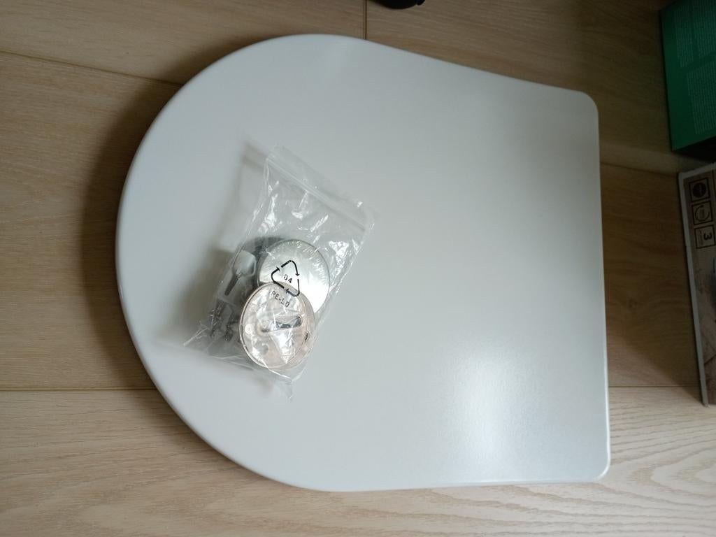 Wc bril nieuw, Ophalen