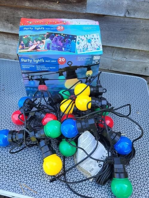 Gekleurde LED Feestverlichting / Prikkabel (20 Lampjes), Tuin en Terras, Ophalen, Led