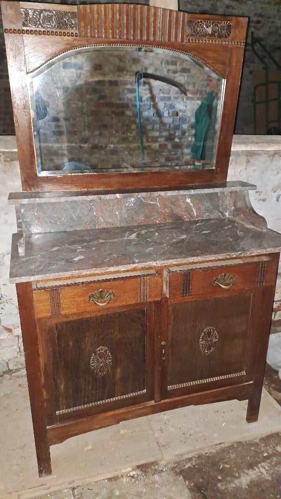 Antieke badkamer meubel, Ophalen