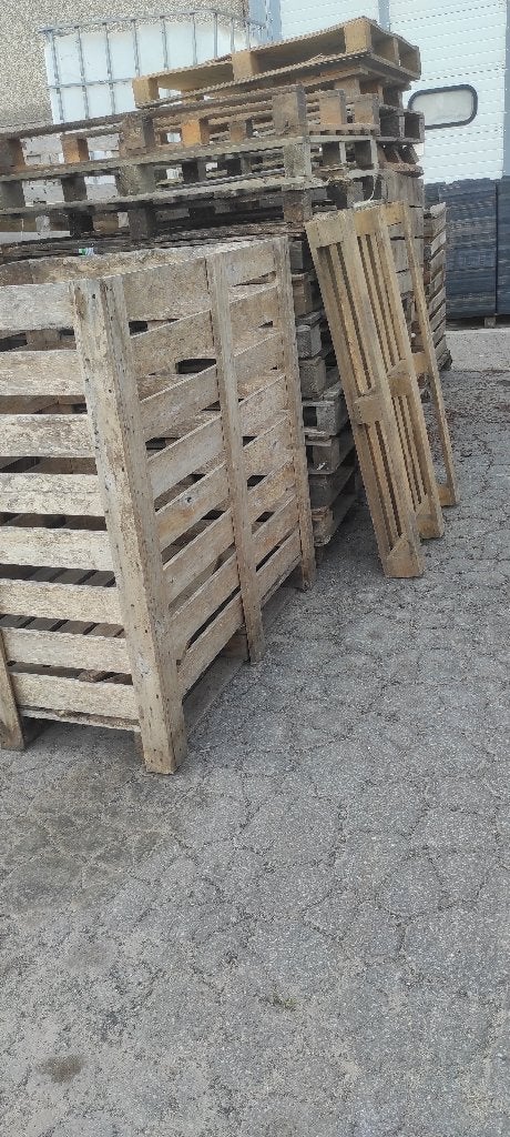 PALETTES ET CAGES À BOIS DE CHAUFFAGE GRATUITES, 6 m³ ou plus, Enlèvement