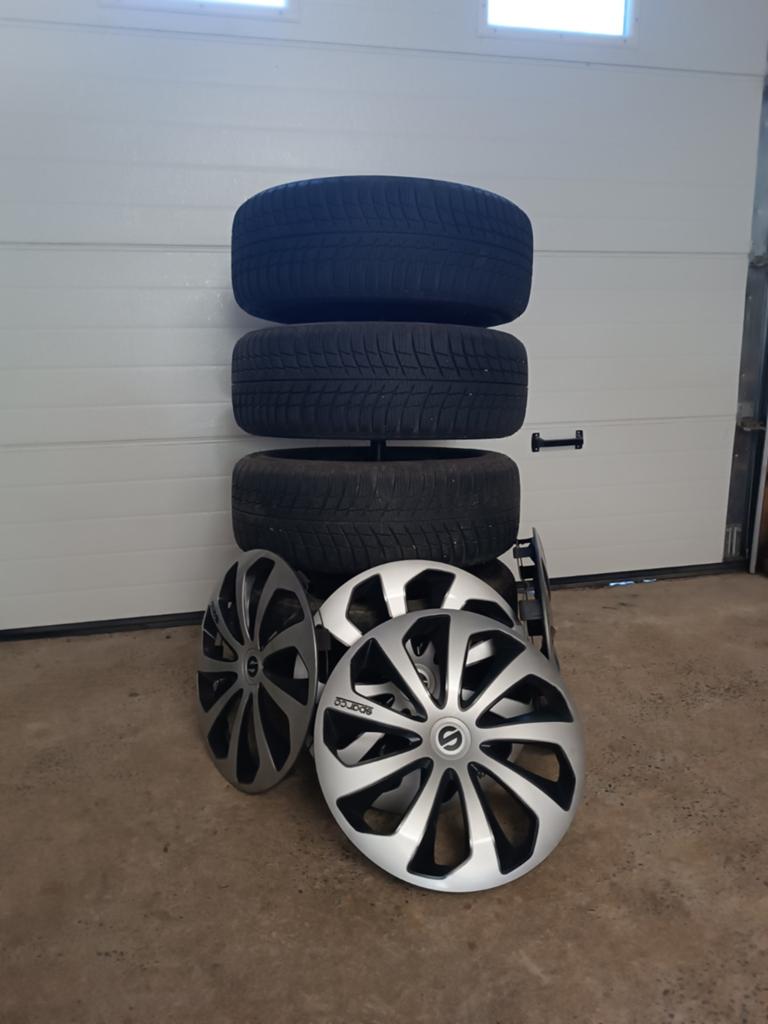 Pneus hiver, Autos : Pièces & Accessoires, Pneus & Jantes, Enlèvement, Pneus hiver, Pneu(s)
