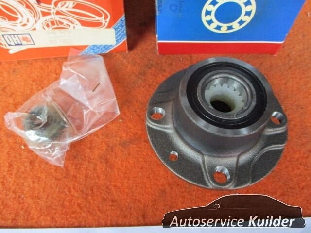 Wielnaaf achteras alfa 155/145/146 SKF, -, -, Nieuw, Ophalen of Verzenden