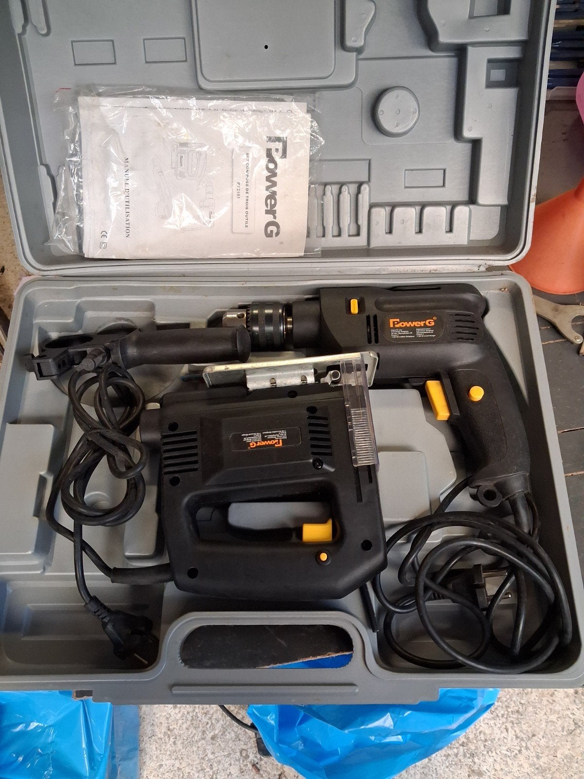 coffret perceuse scie sauteuse, Bricolage & Construction, Outillage | Foreuses, Enlèvement, Perceuse