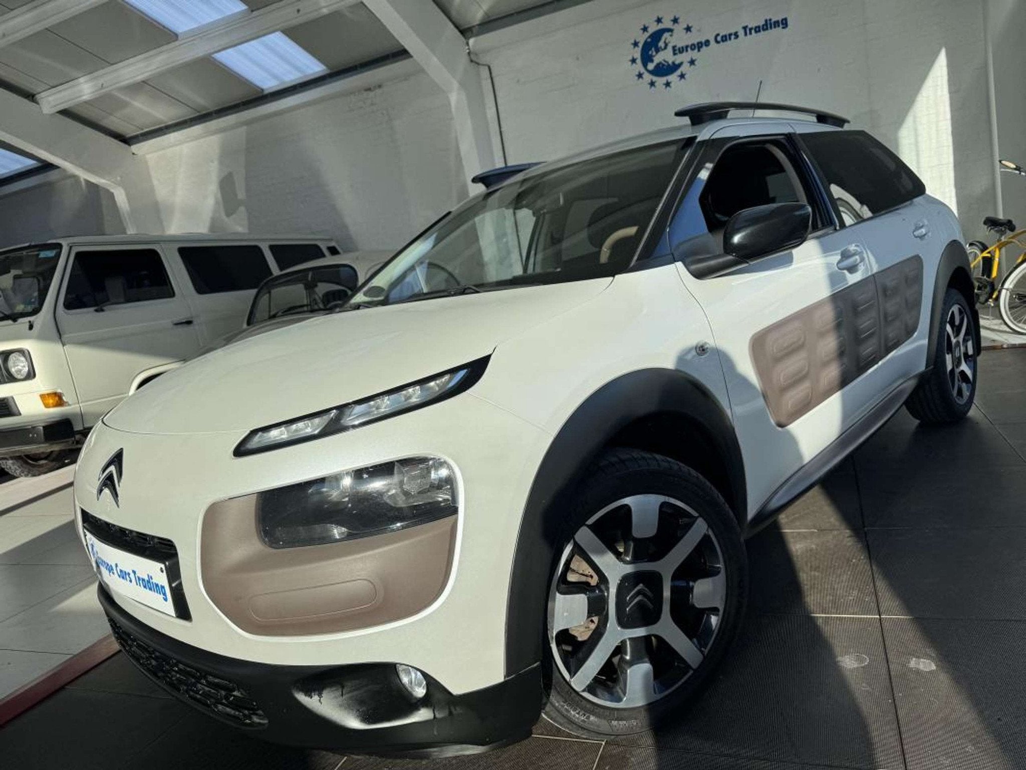 Citroën C4 Cactus 82CH 64.447KM DISTRIBUTION OK CLIM CARPLA, Achat, Entreprise, 82 ch, Boîte manuelle