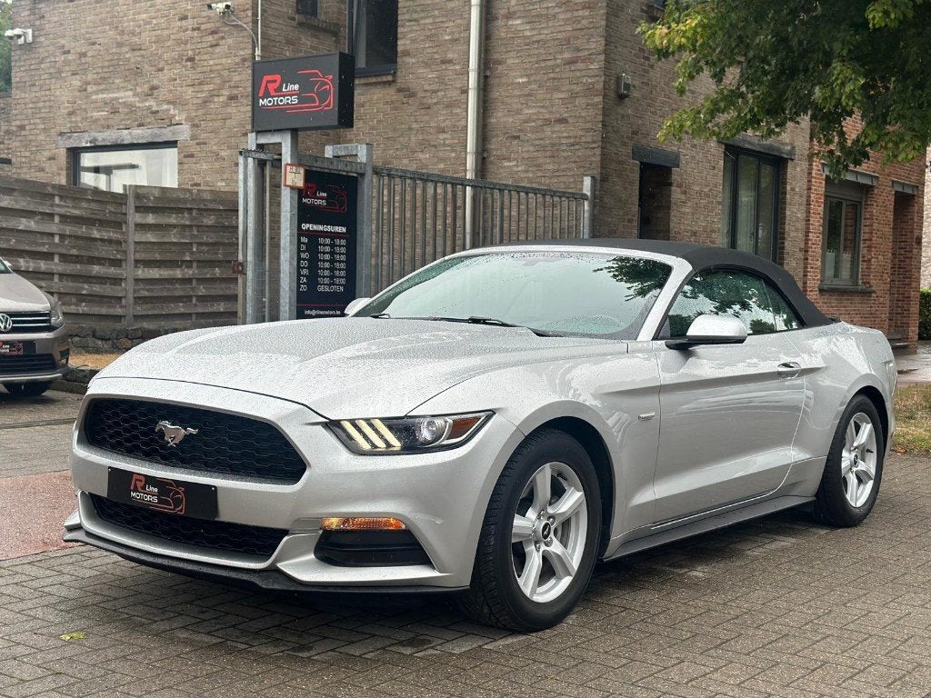 Ford Mustang 3.7i V6 - 305PK - Cabrio -Keyless Entry- Camera, Auto's, Automaat, 4 zetels, Euro 6, https://public.car-pass.be/vhr/5213fd8f-6bf6-40fb-873e-248b55eadc86