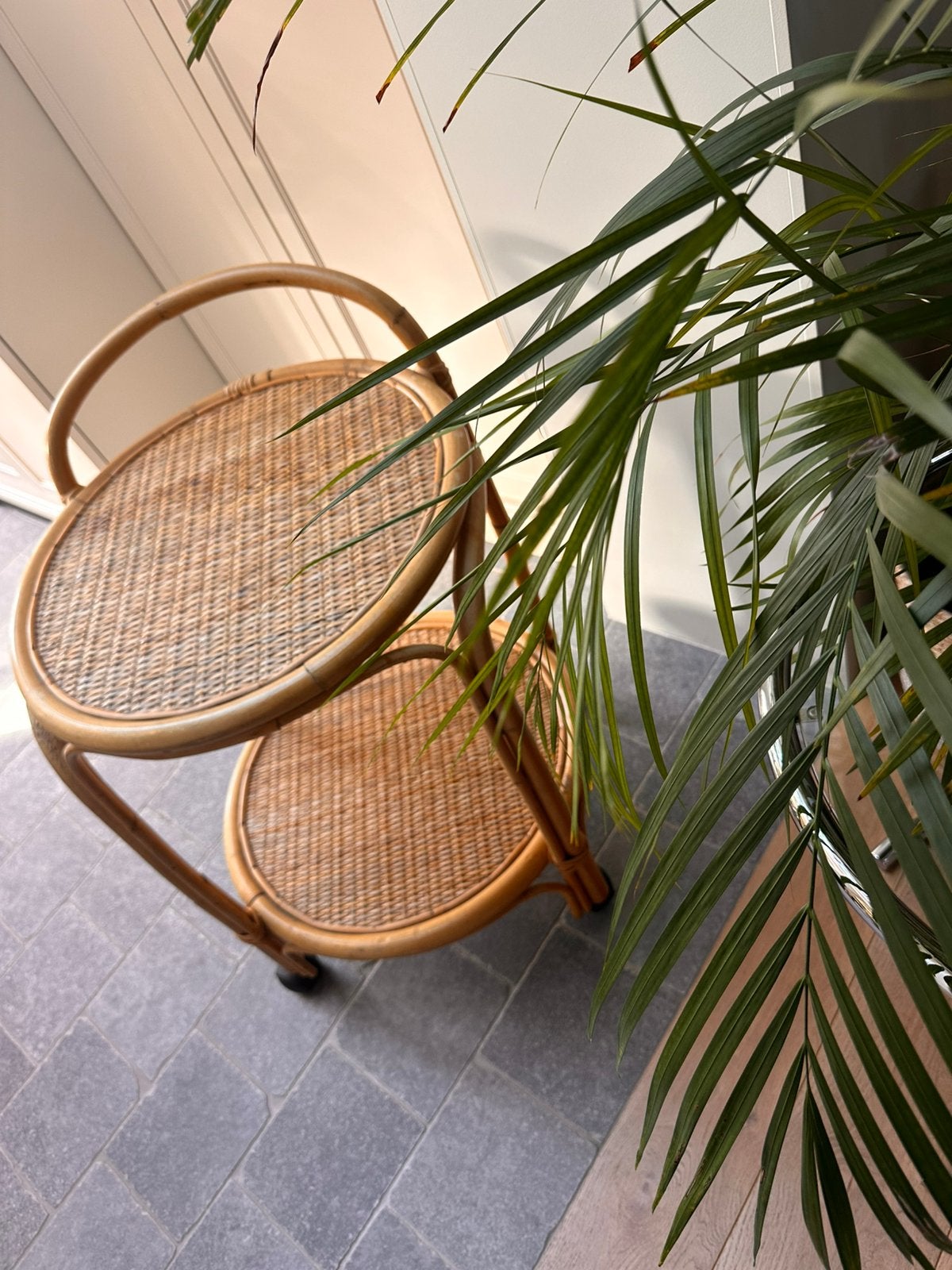 Vintage bamboe/rotan trolley serveerwagen, Huis en Inrichting, Ophalen, Gebruikt