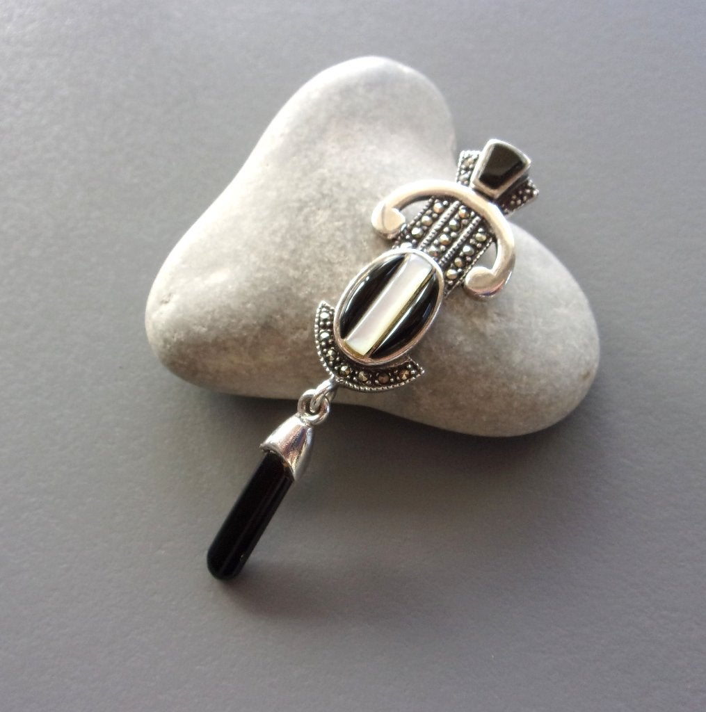 Enkele oorbel Art Deco stijl zilver 925, onyx en parelmoer, Hangers, Met edelsteen, Zwart, Ophalen of Verzenden