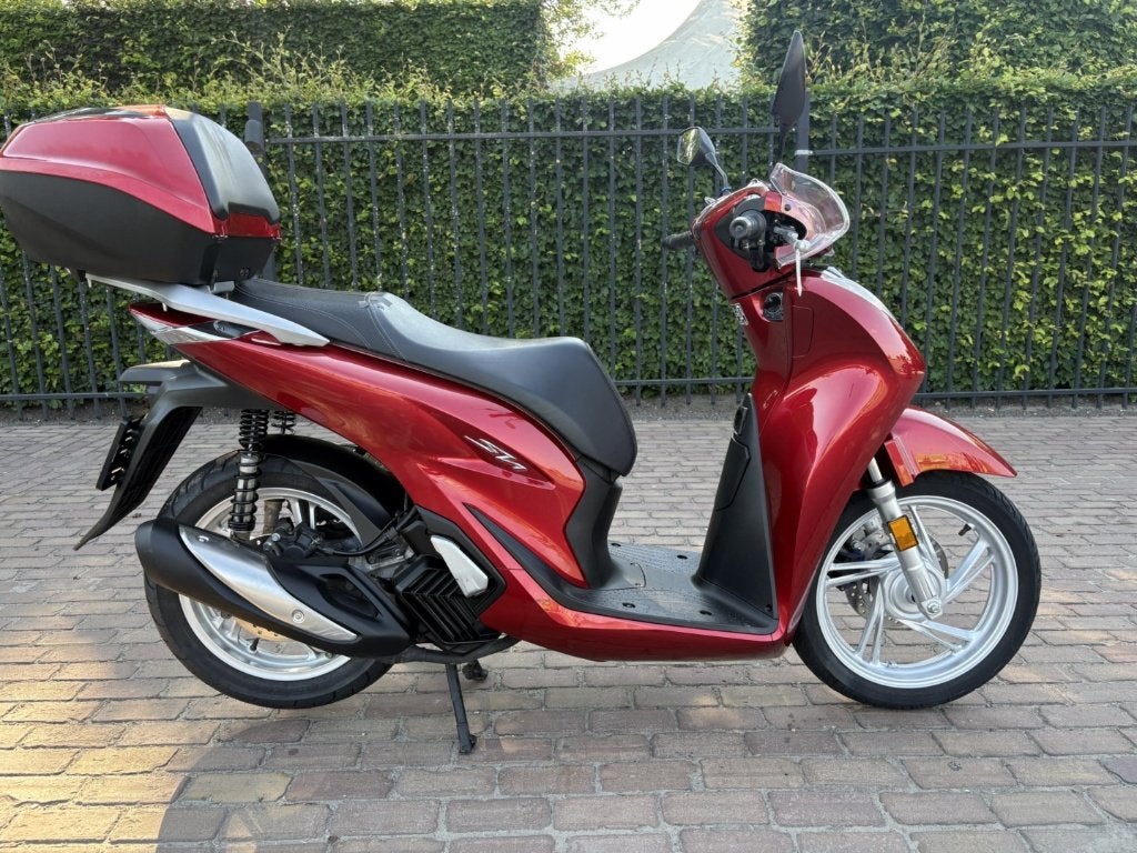 Honda SH 125 - ABS, Motoren, Motoren | Honda, Scooter, 125 cc, 11 kW of minder, Automaat