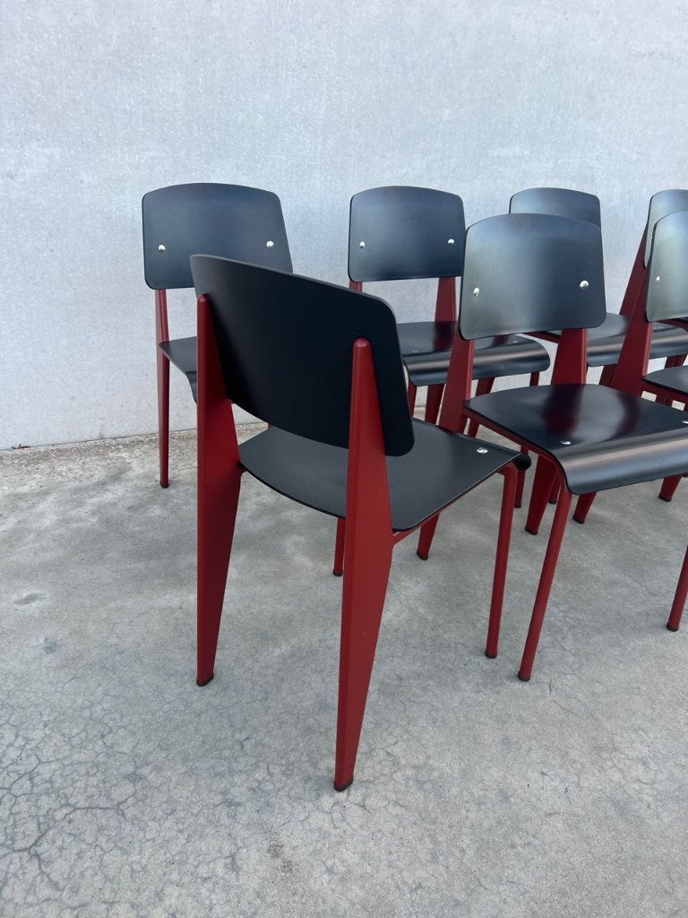 Vitra Prouvé SP stoelen, 11X, Design, Ophalen of Verzenden, Vijf, Zes of meer stoelen, Kunststof