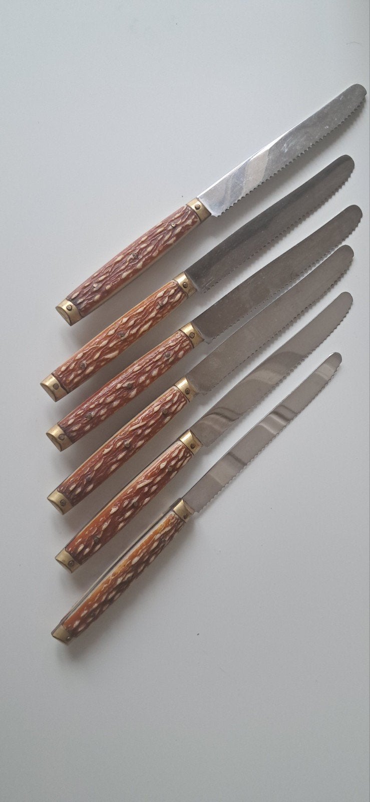 6 heel scherpe zaagtand messen, Ophalen