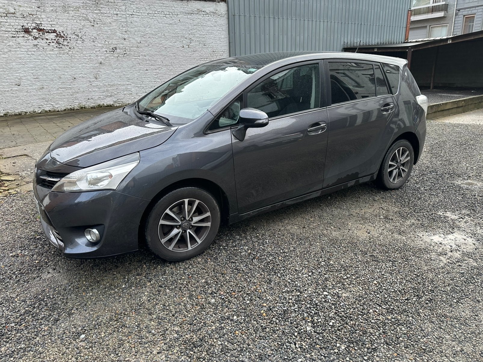 Toyota Verso 2.0D4D 5-zits schoon, Auto's, Toyota, Voorwielaandrijving, 4 cilinders, Bedrijf, Grijs