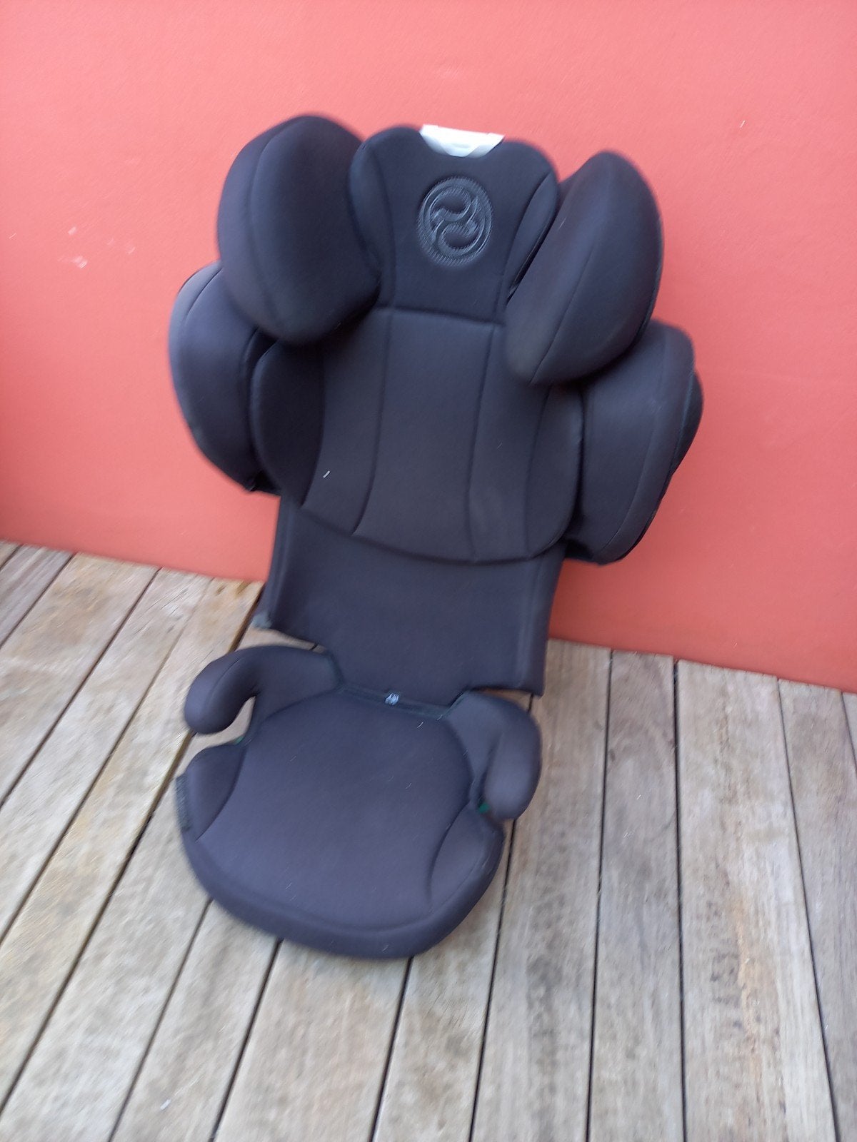 Siège enfant auto. Haut de gamme. 300 eur nouveau