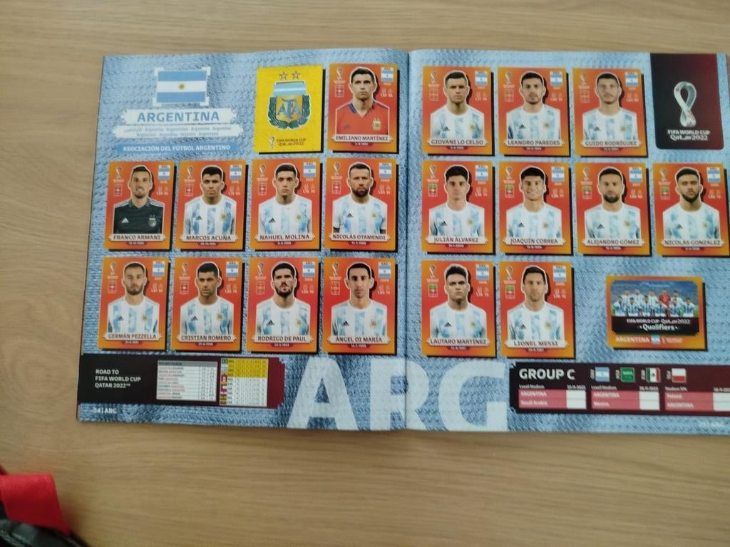 Panini stickerboek Qatar 2022  UK - in perfecte staat, Ophalen
