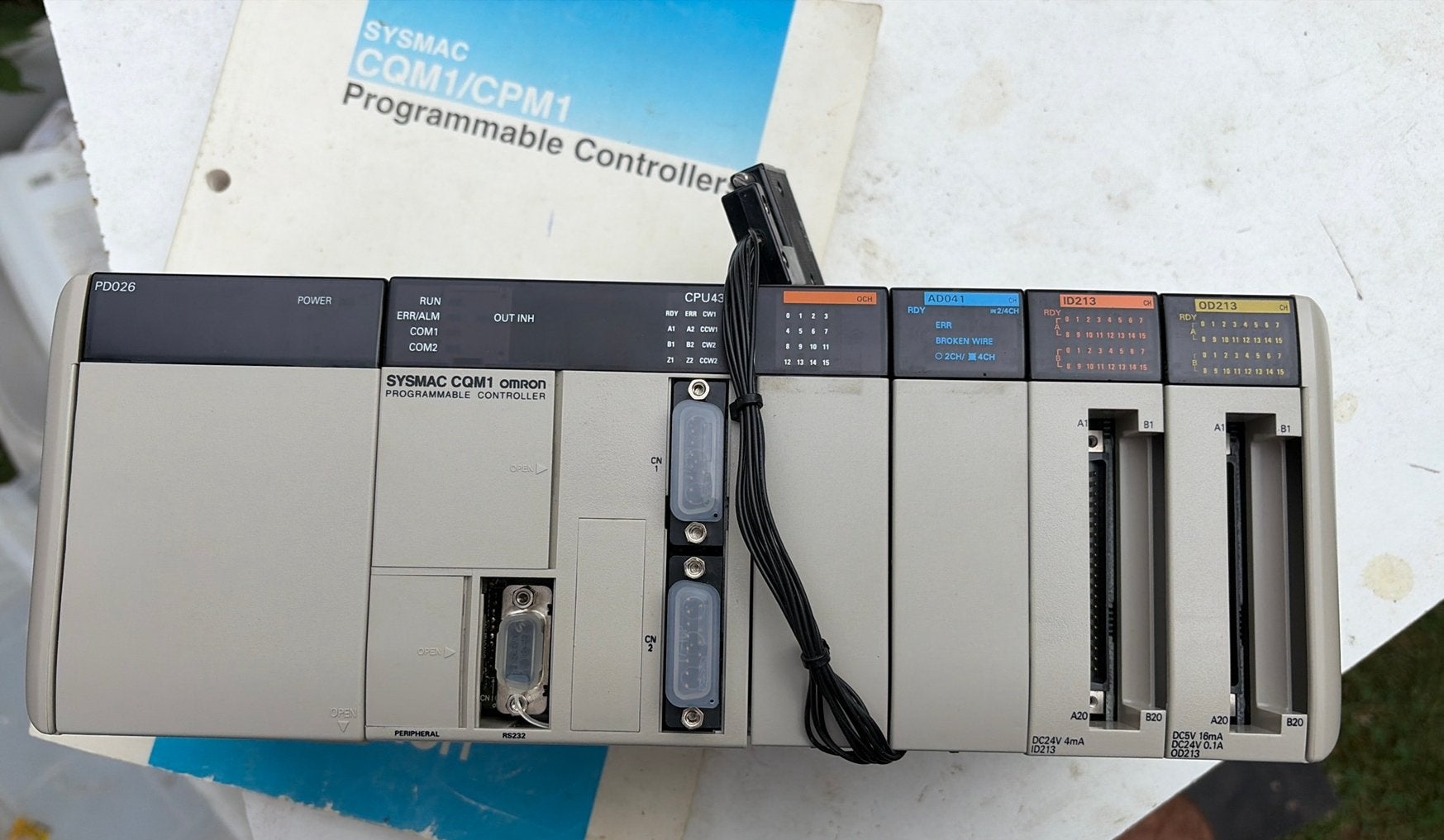 Omron CQM1 gaat anders naar de vuilnisbak, Elektronische apparatuur, Verzenden, Zo goed als nieuw