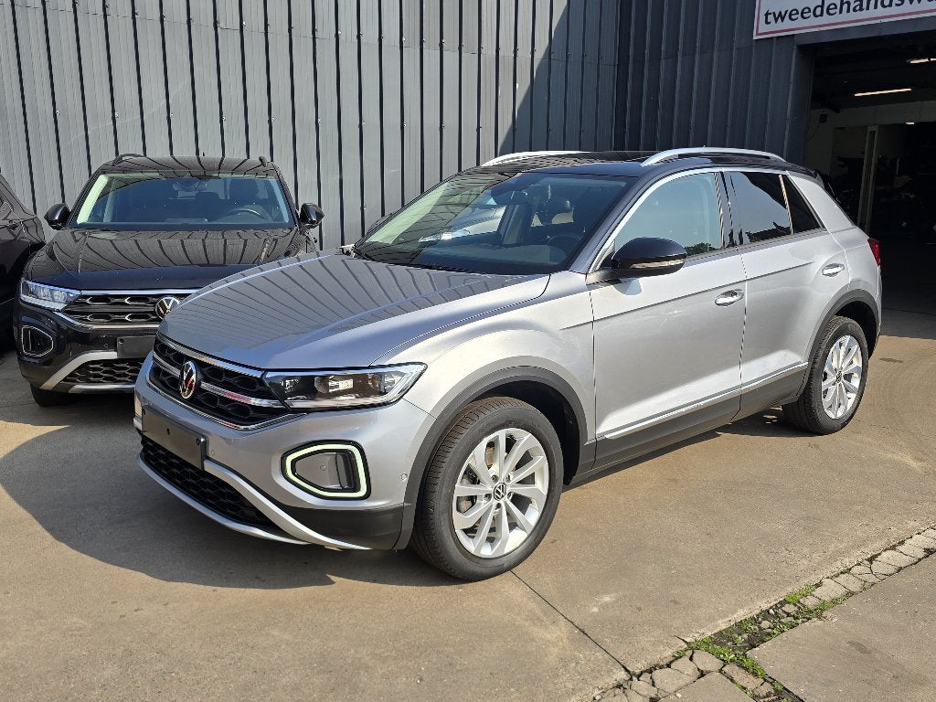 VW T-ROC 1.5TSI Style Busi. 2022 Euro6d Keyless, Pano dak, Autos, Achat, Entreprise, Noir, 5 portes