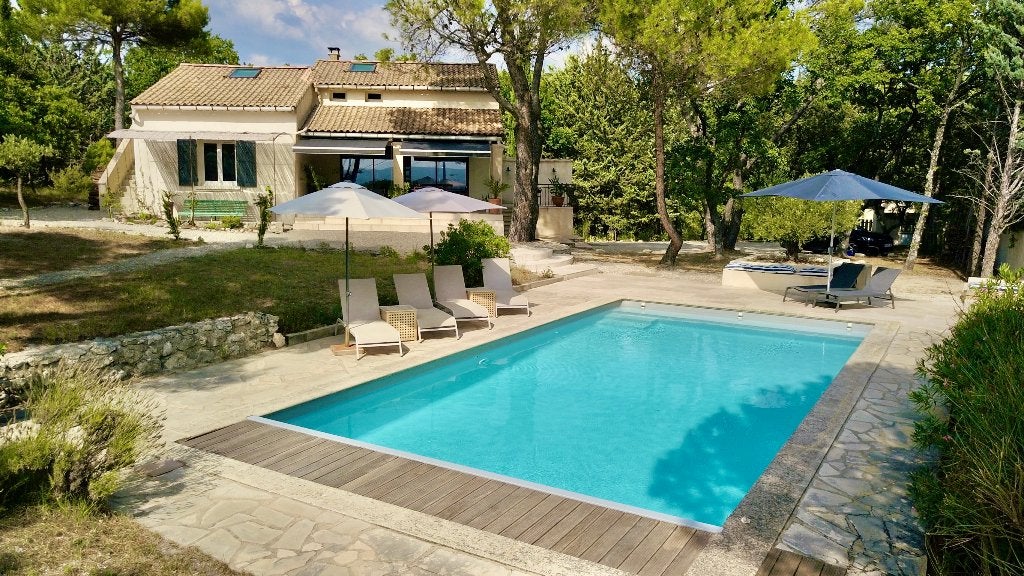 Mont Ventoux - Magnifique maison de campagne rénovée s agent, 6 pièces, Campagne, 141 m², France
