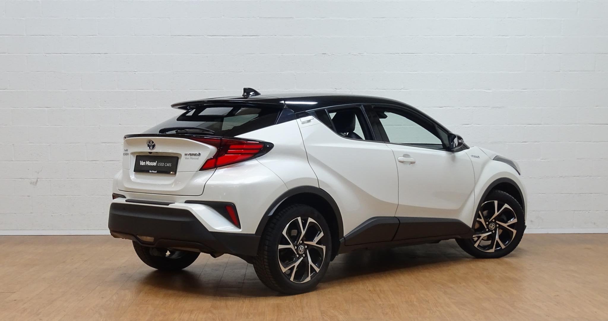 Toyota C-HR 1.8 VVT i-Hybrid C-Enter E-CVT (automatique), Autos, Achat, Entreprise, 110 g/km, Carnet d'entretien