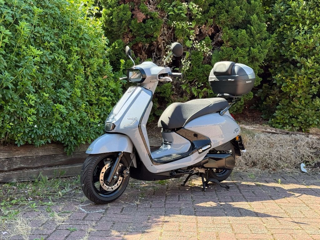 SYM FUGUE 125 – 2025 – 751 KM – 2.500 € – GARANTIE 1 AN, Vélos & Vélomoteurs, 125 cm³, Comme neuf, Enlèvement