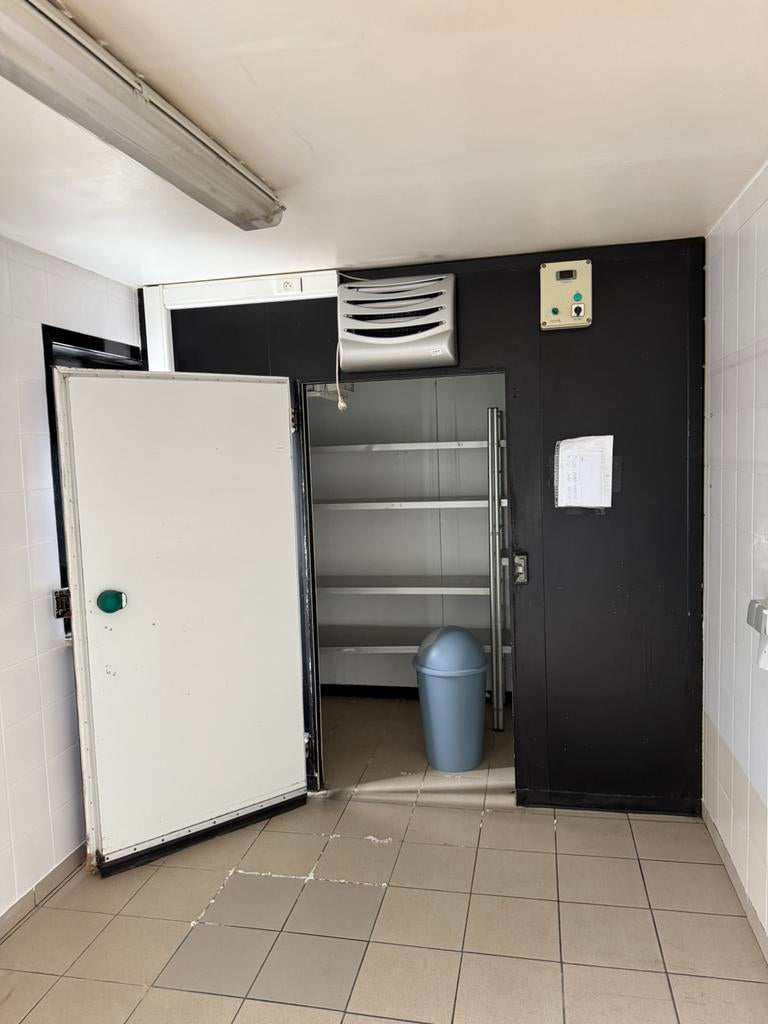Frigocel, Ophalen, 200 liter of meer, 60 cm of meer, 140 tot 160 cm
