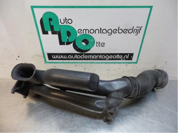 Tuyau d'aspiration air d'un Opel Zafira B (Zafira B 05-), Autos : Pièces & Accessoires, Moteurs & Accessoires, Opel, Utilisé, 3 mois de garantie