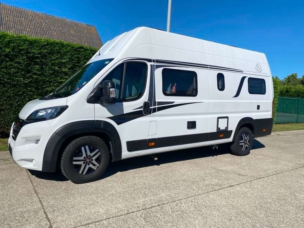 Knaus Boxlife 630 ME Automaat 180 pk 4 slaapplaatsen, Automaat, Buscamper of Camperbus, Fiat, Roue de secours