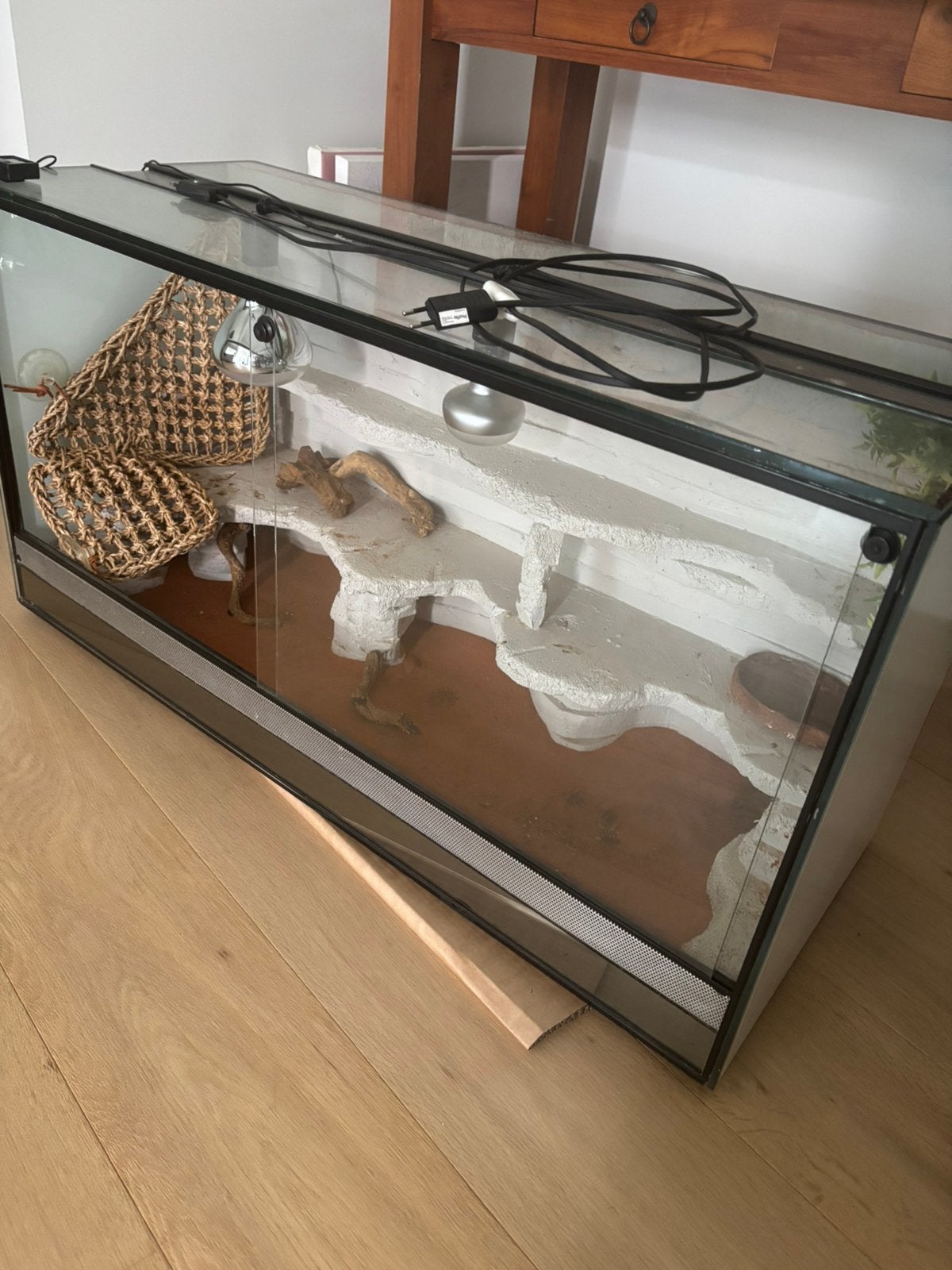 Terrarium, Ophalen, Zo goed als nieuw