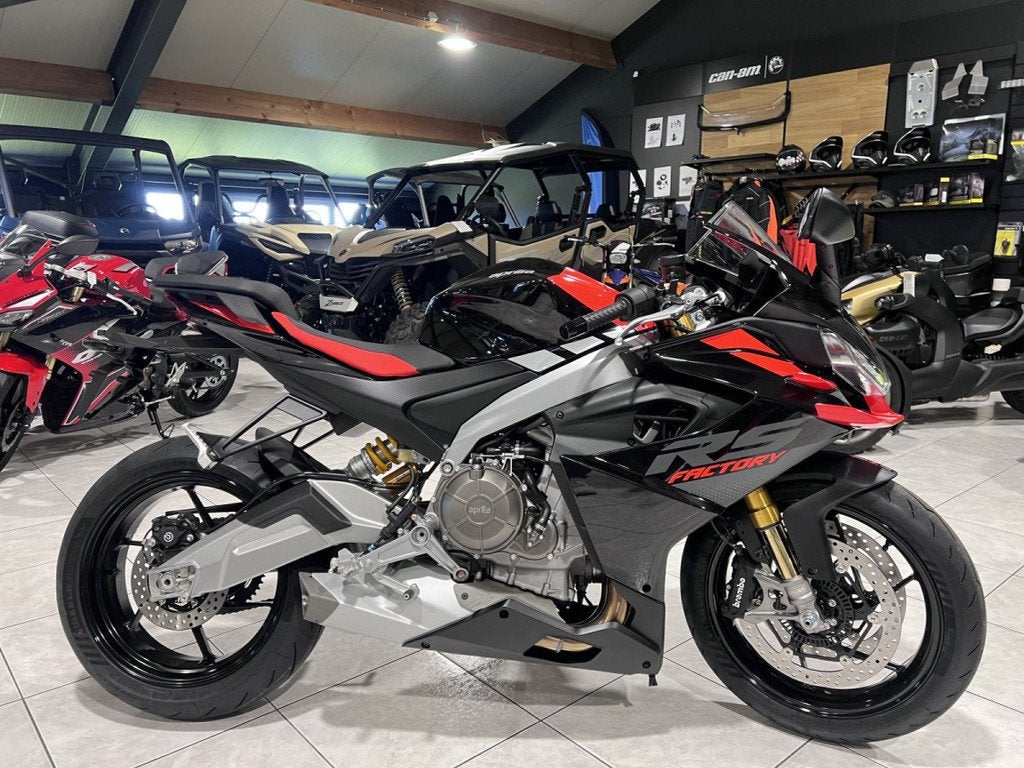 Aprilia RS 660 FACTORY aussi en 35 KW, Super Sport, 12 t/m 35 kW, 660 cc, Bedrijf