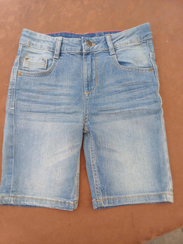 Short bristol maat 134 lichtblauw, Broek, Ophalen of Verzenden, Zo goed als nieuw, Jongen