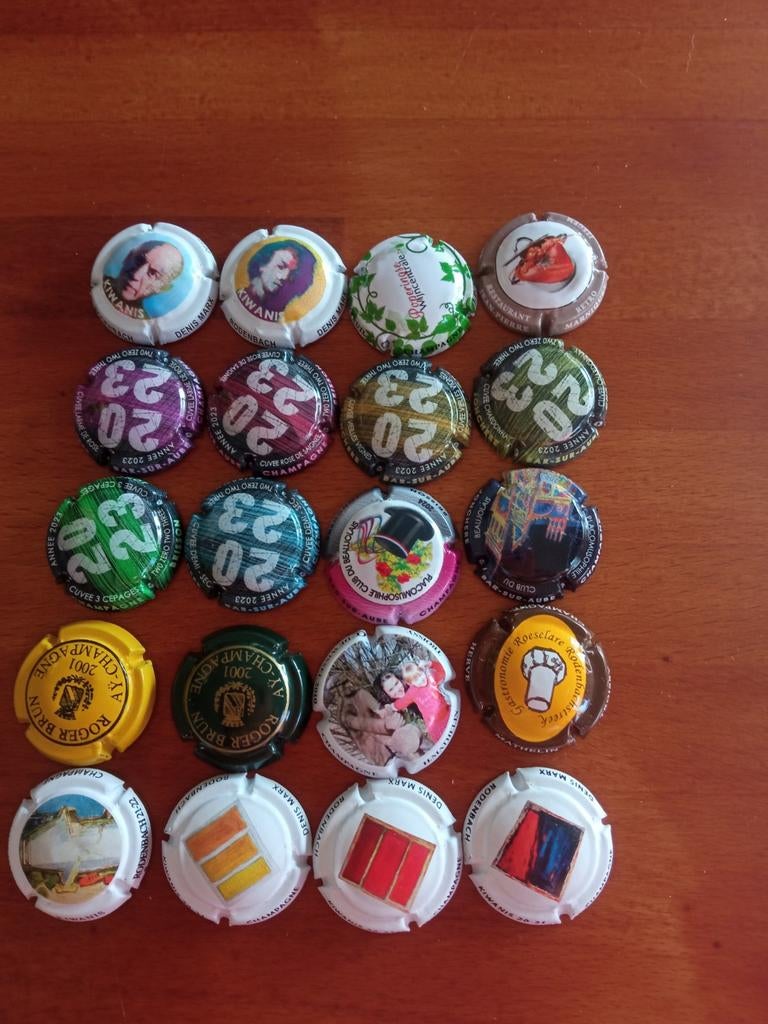 Champagne capsules lot 1, Verzamelen, Verzenden