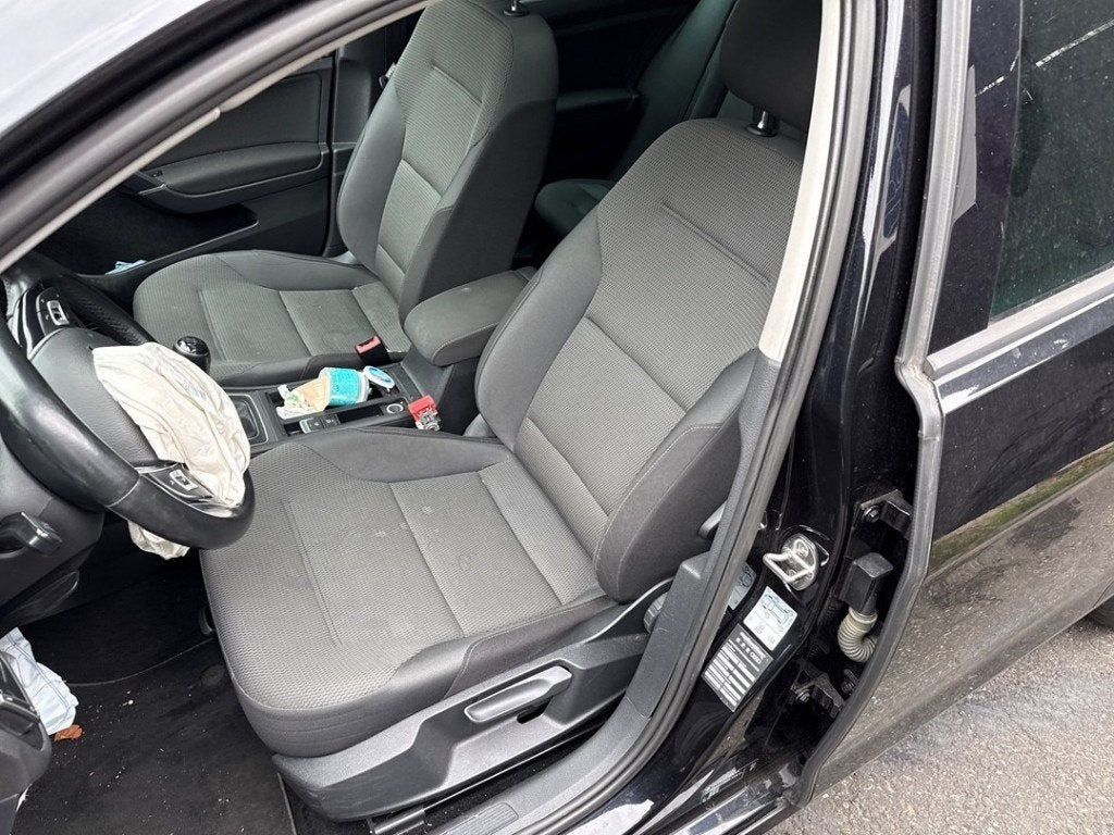 STOEL LINKS VOOR Volkswagen Golf VII (AUA) (01-2012/03-2021), Auto-onderdelen, Gebruikt, Volkswagen, Volkswagen AG, Kundenbetreuung@volkswagen.de