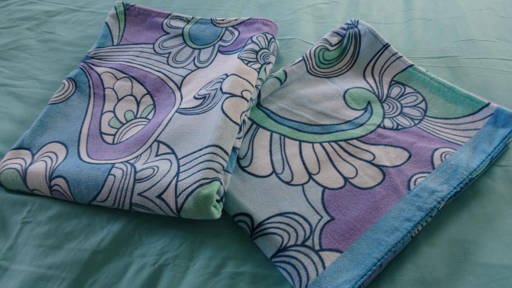 BAD/STRANDLAKEN, Ophalen of Verzenden, Zo goed als nieuw, Overige kleuren, Handdoek