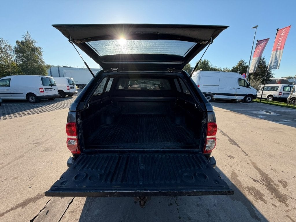 Toyota Hilux ( Stock ID 41769) — 10