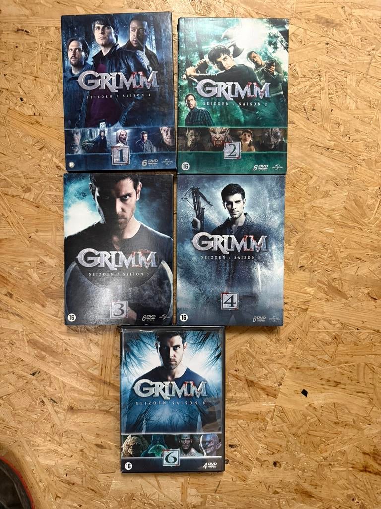 Grimm seizoen 1-2-3-4-6, Cd's en Dvd's, Dvd's | Tv en Series, Ophalen of Verzenden, Zo goed als nieuw