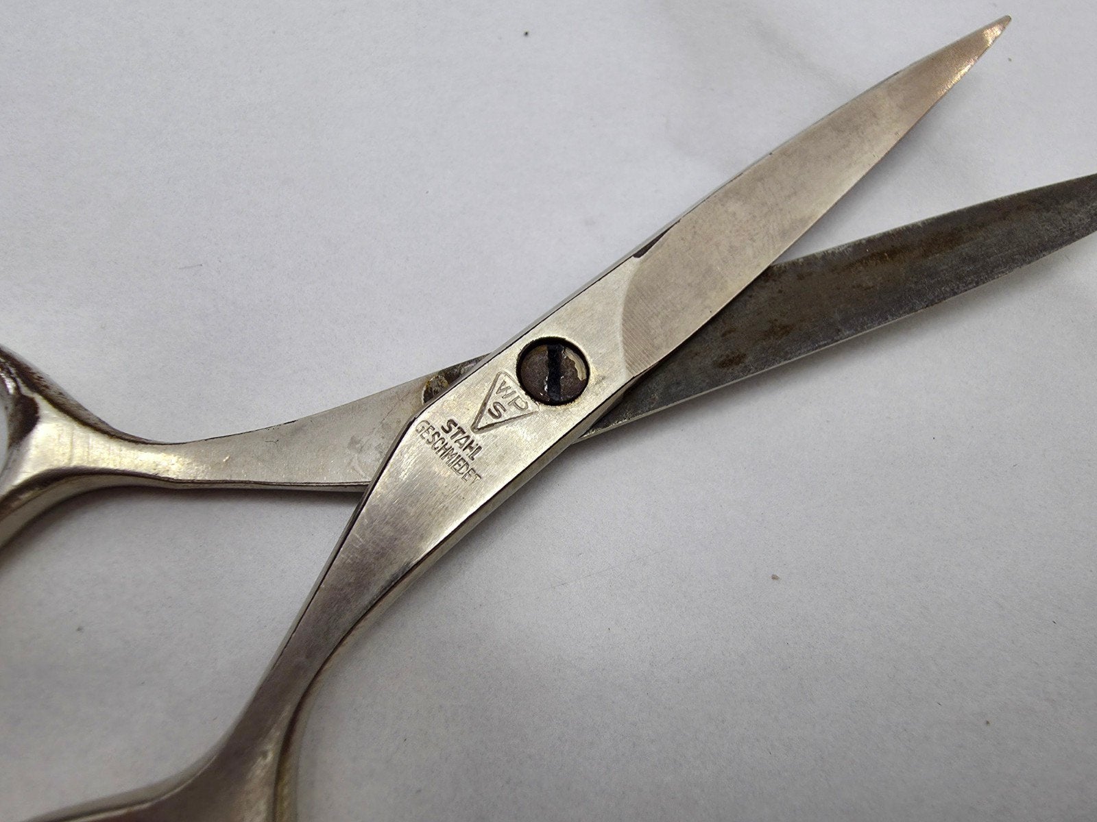 Ciseaux de couture anciens en acier forgé – WPS Stahl Geschm, Enlèvement ou Envoi