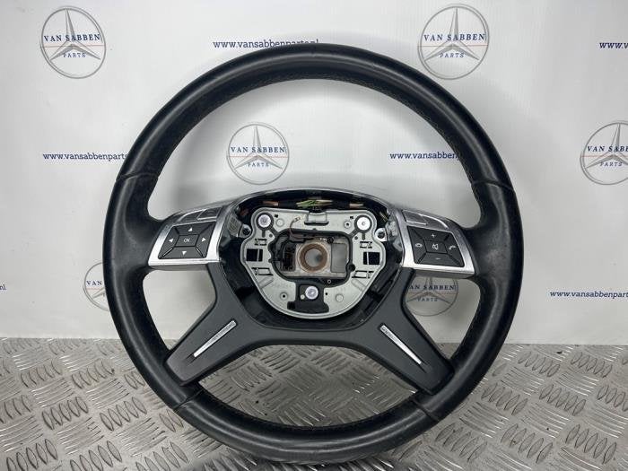Volant d'un Mercedes C-Klasse, -, 3 mois de garantie, Utilisé, -