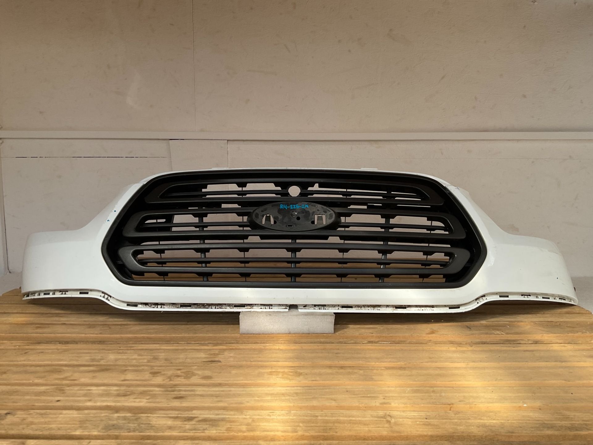 Pare-chocs avant Ford Transit 13-18, calandre BK31-17E778-AF, Pare-chocs, Info@ford.com, Avant, Ford Motor Company