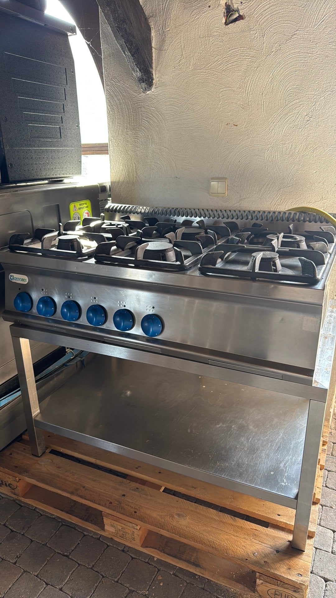 Gasfornuis 6 branders, Elektronische apparatuur, Fornuizen, Ophalen, Gebruikt, Gas, 5 kookzones of meer