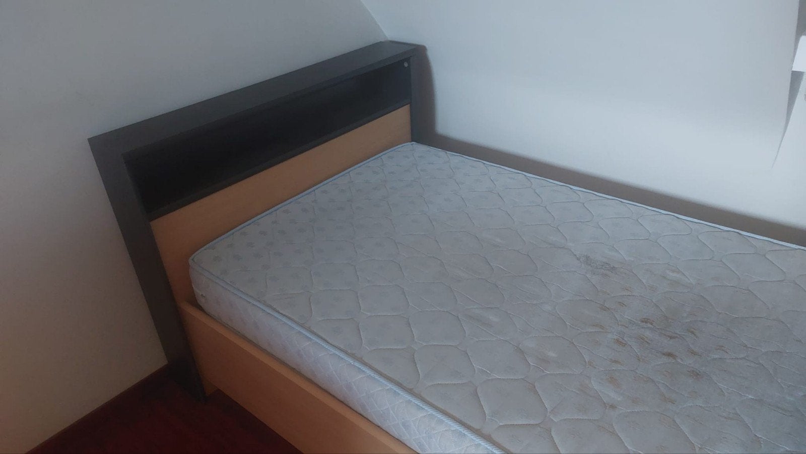 Gratis bed, Ophalen