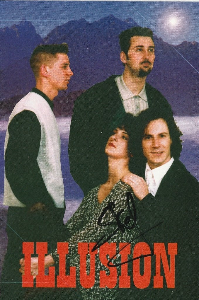 Illusion - foto met handtekening - 1995, Ophalen of Verzenden, Zo goed als nieuw, Foto of Kaart, Gesigneerd
