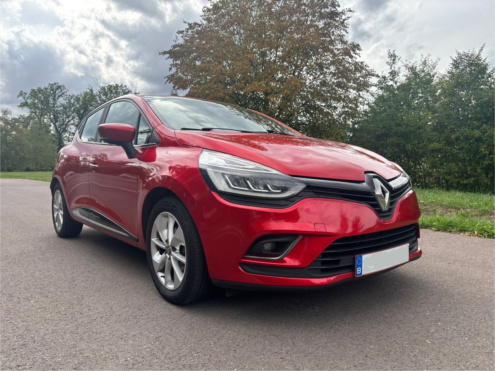 Clio 4 1,5dci, Rouge, Achat, Boîte manuelle, 5 portes
